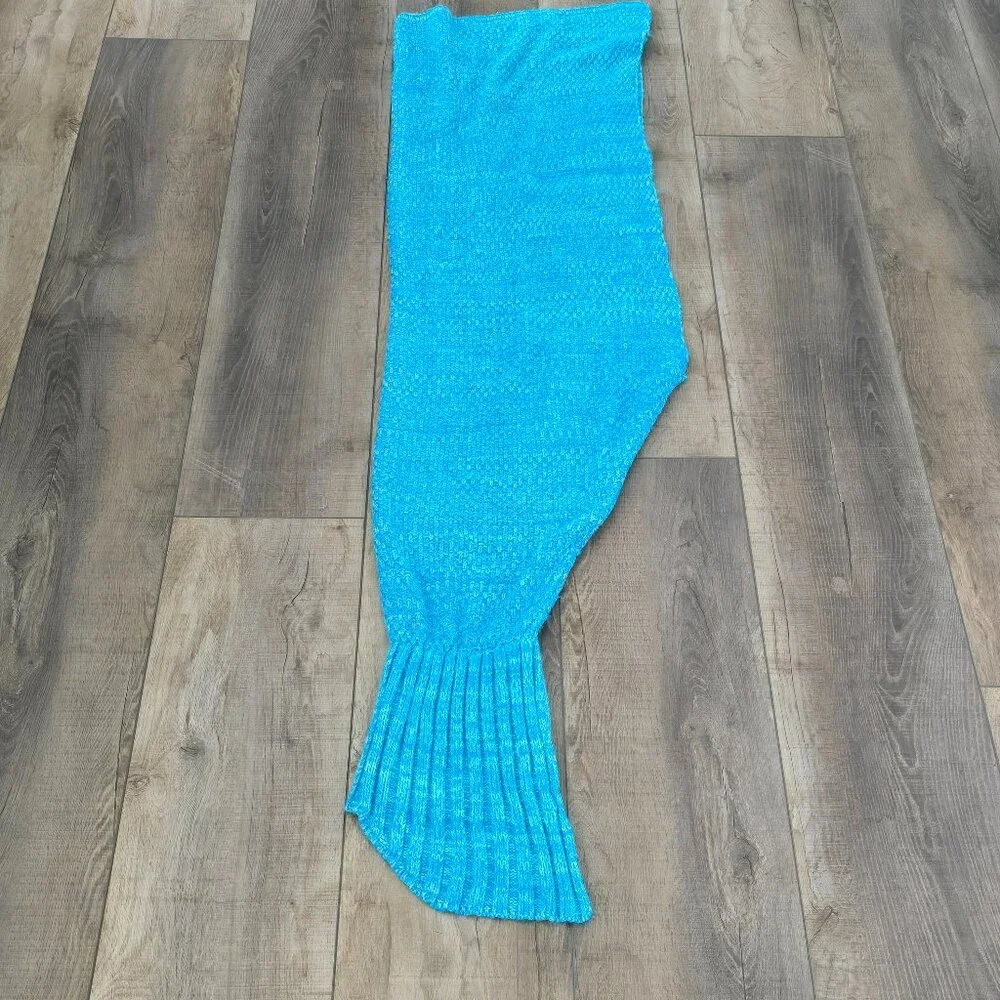 Mermaid Knitted Tail Blanket